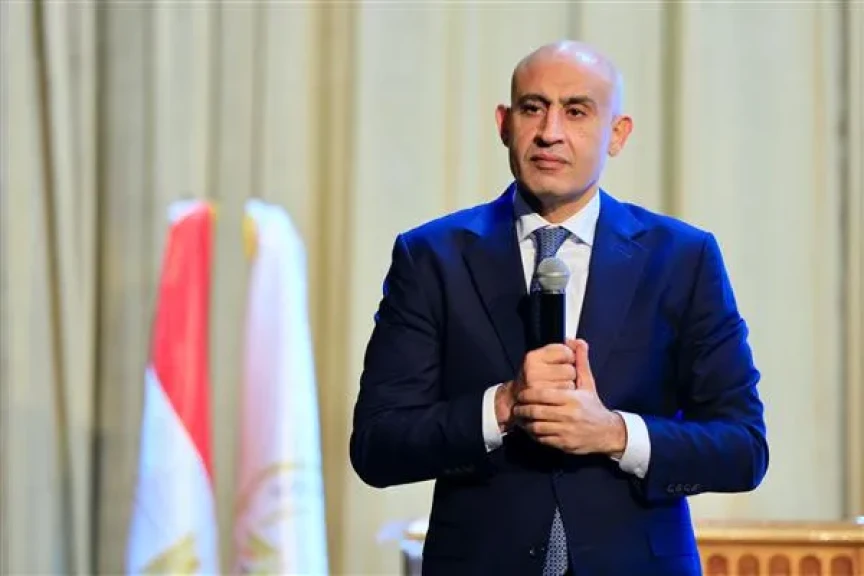 وزير التعليم: خفض الكثافات الطلابية بالفصول إلى 31 طالبًا في الفصل الواحد بحلول 2027