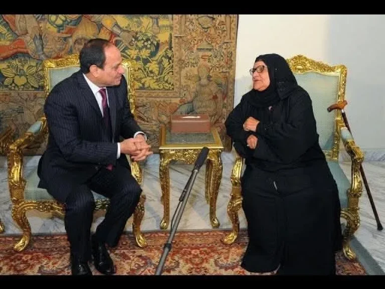 صلاة الجنازة وتشييع جثمان الحاجة سبيلة علي عجيز من مسجد رسلان بمسقط رأسها بقرية ميت العامل مركز أجا