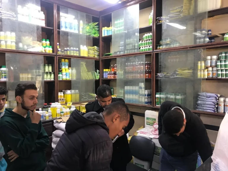 محافظ أسيوط : ضبط 360 عبوة مبيدات زراعية محظورة خلال حملات تفتيشية بمركز أبوتيج