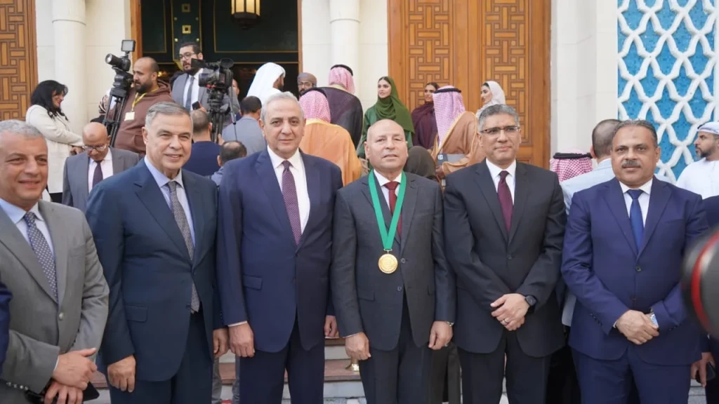 محافظ الغربية يشارك في احتفالية التميز الحكومي العربي بجامعة الدول العربية.. ويهنئ القاهرة بفوزها بجائزتي أفضل محافظ عربي وأفضل مبادرة مجتمعية
