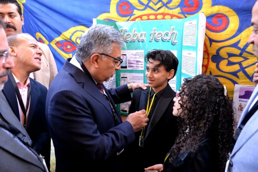 بالصور .. محافظ الدقهلية يتفقد معرض التربية والتعليم الثانوي السادس عشر للعلوم والهندسة ويشيد بعقول وابتكارات طلاب المحافظة