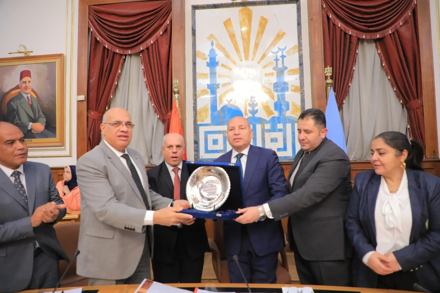 قيادات محافظة القاهرة تكرم د. إبراهيم صابر  بمناسبة فوزه بجائزة أفضل محافظ على مستوى الوطن العربى