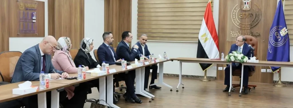 هيئة الدواء تبحث مع شركة ”جلوبال فيوجن” آليات تطوير وتنظيم قطاع الصيدلة التخصصية