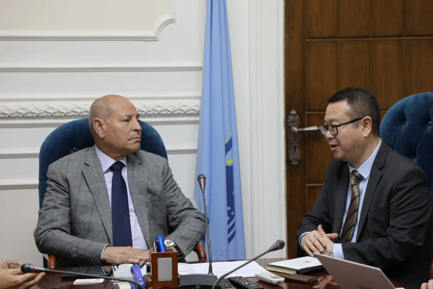 بالصور .. تفاصيل لقاء محافظ القاهرة مع وفد شركة هواوى مصر