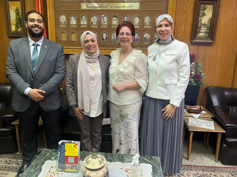 ألسن عين شمس تستضيف فعالية ثقافية عن أدب جابرييل جارثيا ماركيث بالتعاون مع سفارة كولومبيا بالقاهرة