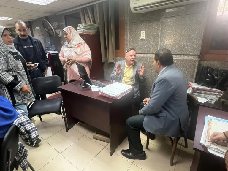 تنفيذا لتكليفات اللواء طارق مرزوق محافظ الدقهلية السكرتير العام المساعد للمحافظة يتفقد المركز التكنولوجي بمدينة طلخا