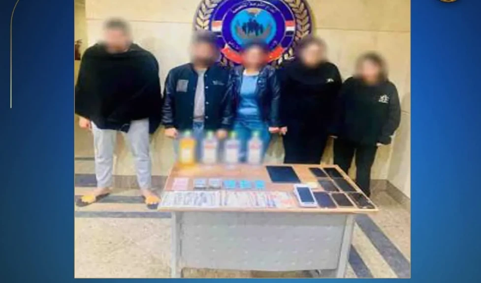 مباحث الآداب تضبط شخص يدير نادى صحى يتم بداخله  ممارسة الأعمال المنافية للآداب العامة لراغبى المتعة مقابل مبالغ مالية