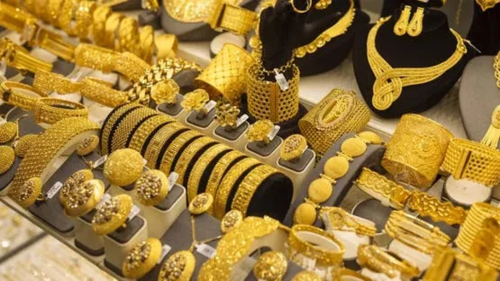 سعر الذهب اليوم الأحد 14 ديسمبر 2025 فى الصاغة