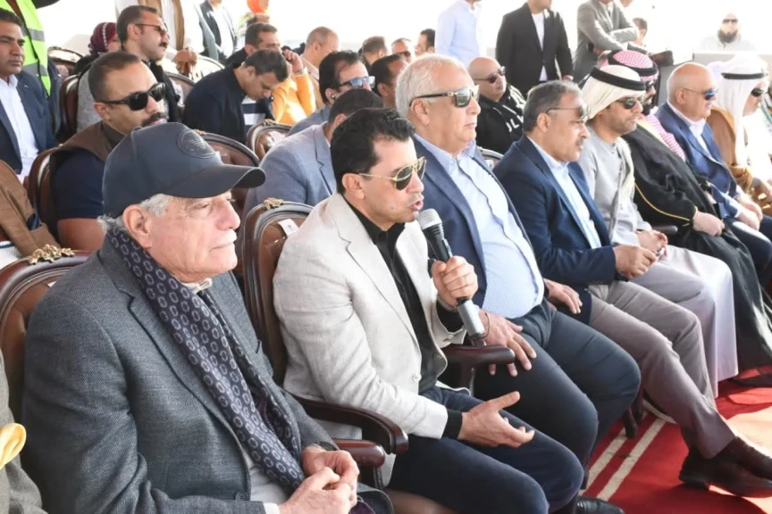 وزير الشباب والرياضة ومستشار رئيس الجمهورية ومحافظي الوادي الجديد والشرقية يفتتحان نادي الرماية