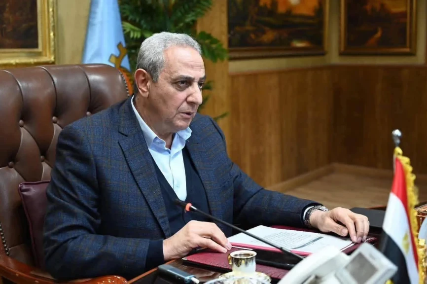 شكاوى المواطنين على الصفحة الرسمية تتحول لتحرك فوري.. ضبط 8 مخالفات بمخابز مدينة زفتى