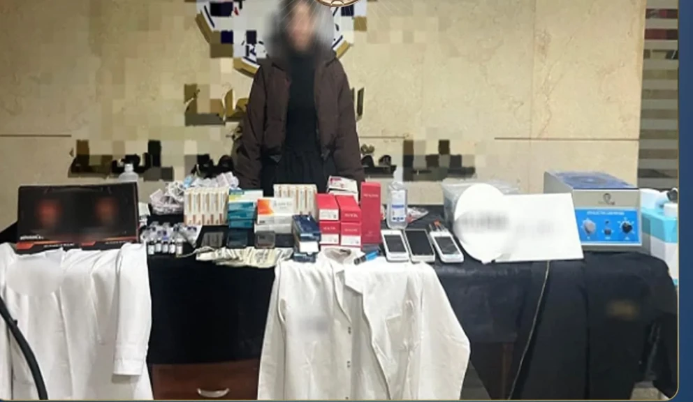 تفاصيل ضبط سيدة تحمل جنسية أجنبية لقيامها بإنتحال صفة طبيبة وإدارة عيادة تجميل بالقاهرة الجديدة بدون ترخيص
