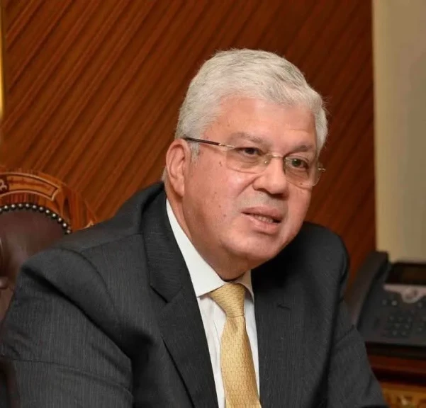 -التعليم العالي: وزير التعليم العالي يهنئ كليات الجامعات الحكومية الفائزة بجائزة مصر للتميز الحكومي