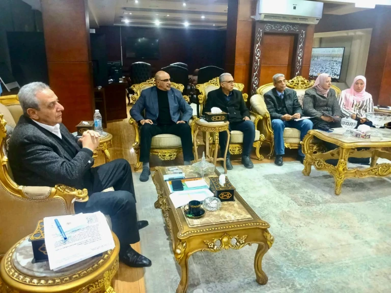 محافظ الغربية تسجيل مركبات التوك توك بدءًا من ٢٨ يناير وقرارات تنظيمية شاملة لمركبات التوك توك