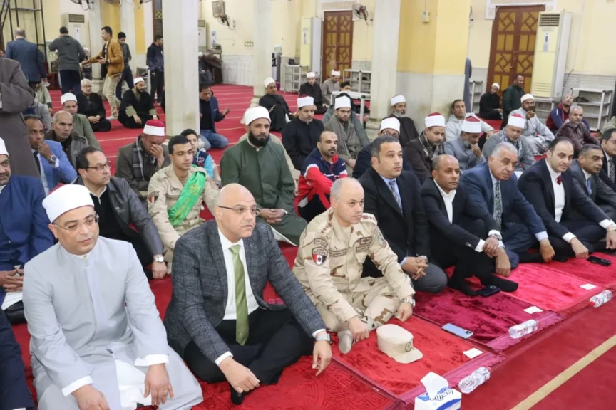 بالصور .. محافظ القليوبية يشهد احتفالية ذكرى ليلة النصف من شعبان بمسجد ناصر ببنها