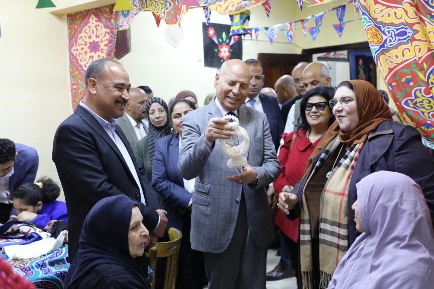 محافظ القاهرة يفتتح المشروع الثقافي للمناطق الجديدة الآمنة ” المركز الثقافي” بمدينة المحروسة التابع لقصور الثقافة