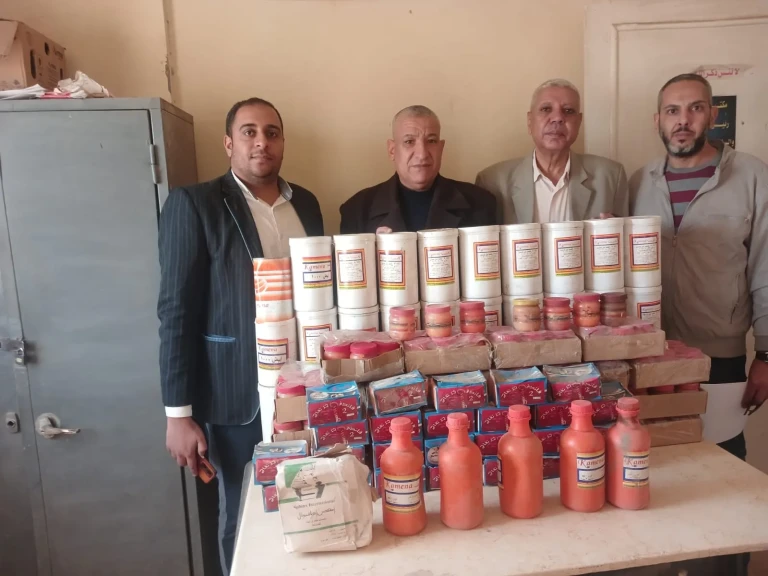 محافظ أسيوط : تحرير 250 محضرًا تموينيًا خلال 24 ساعة في حملات مكثفة لضبط الأسواق والمخابز