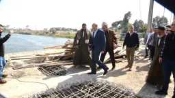 محافظ أسيوط يتابع تنفيذ كوبري...