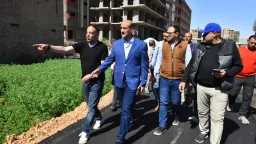 محافظ أسيوط يتفقد رصف محيط...