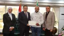 محافظ القليوبية يُكرم سائقي اللوادر...