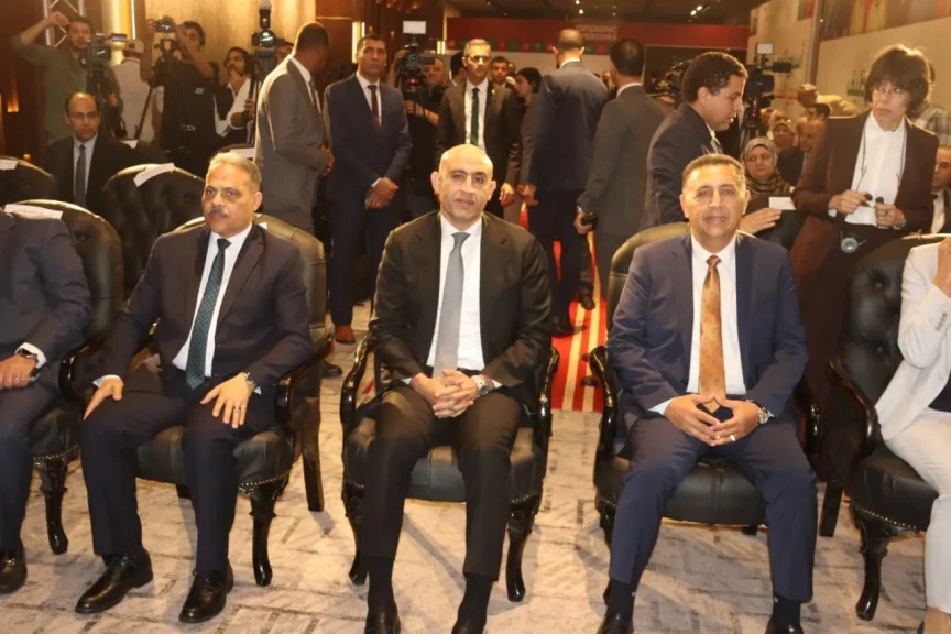وزير التربية والتعليم ومحافظا القليوبية والشرقية ومديرة الوكالة الألمانية للتعاون الدولي يشهدون إفتتاح ملتقى أسبوع توظيف طلاب التعليم الفنى