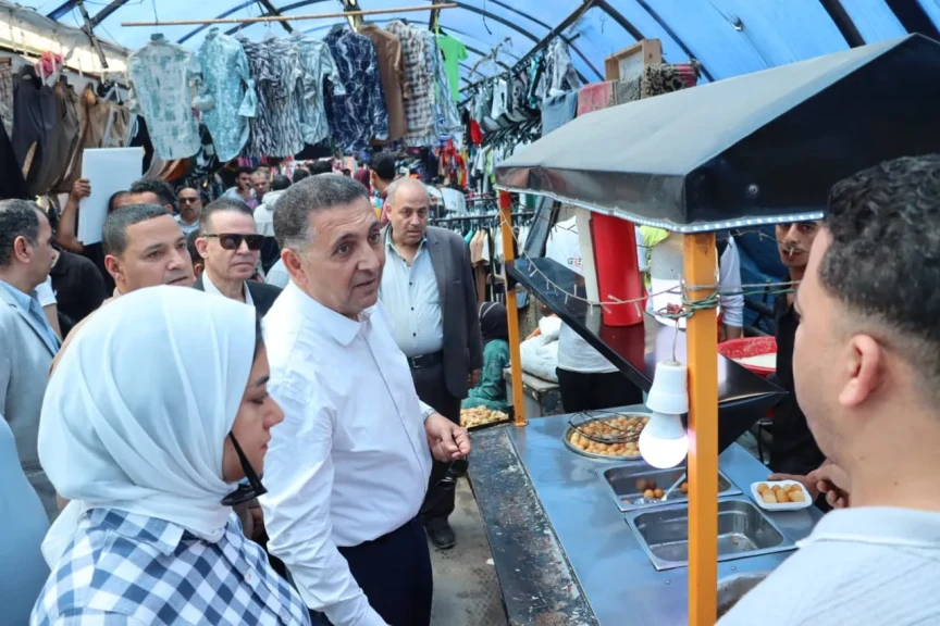 محافظ القليوبية يتفقد ميدان المؤسسة وموقف المؤسسة ويوجه بإعادة الانضباط واستغلال الباكيات المُنفذة منذ تطوير الميدان