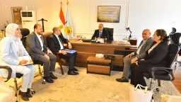 محافظ أسيوط يبحث مع وفد...